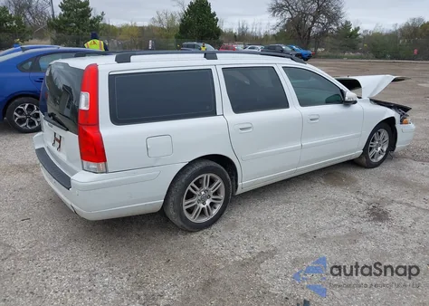 2007 Volvo V70 2.4 from USA, damaged, VIN YV1SW612872659723